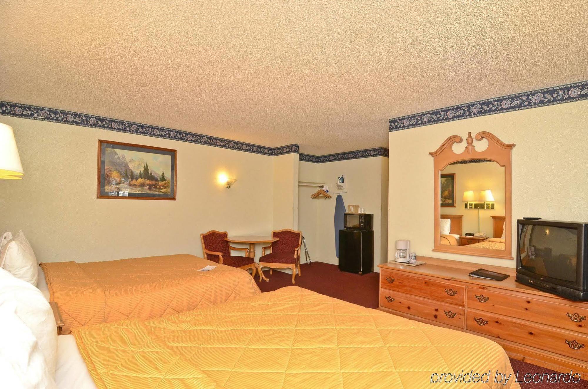 Americas Best Value Inn Stockton Quarto foto